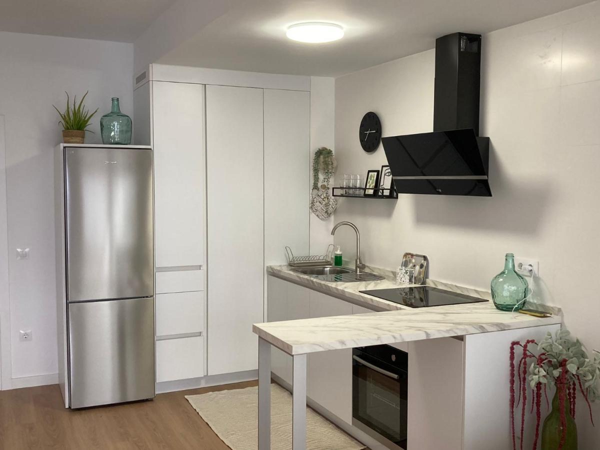 Apartamento Turistico Damajuana Parking Free Еспартинас Екстериор снимка