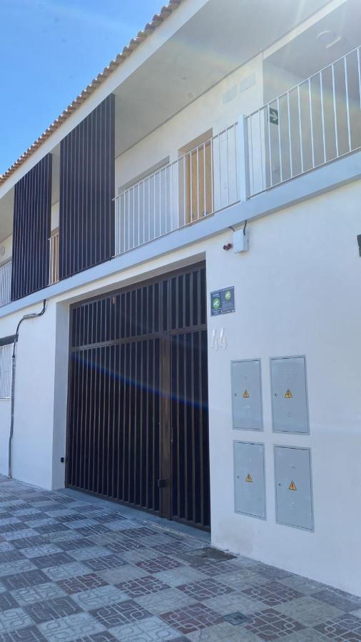 Apartamento Turistico Damajuana Parking Free Еспартинас Екстериор снимка